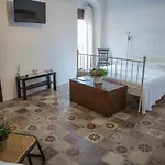Case-grotte Degli Avi, Esperienza Abitativa In Grotta Appartement Modica