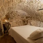 Case-grotte Degli Avi, Esperienza Abitativa In Grotta * Modica
