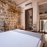 Appartement Case-grotte Degli Avi, Esperienza Abitativa In Grotta