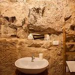 Case-grotte Degli Avi, Esperienza Abitativa In Grotta Appartement