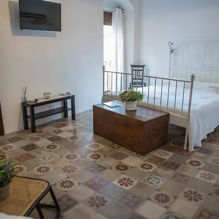 Case-grotte Degli Avi, Esperienza Abitativa In Grotta Apartment Modica