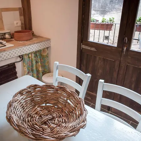 Apartment Case-grotte Degli Avi, Esperienza Abitativa In Grotta Modica