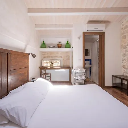 Apartment Case-grotte Degli Avi, Esperienza Abitativa In Grotta *
