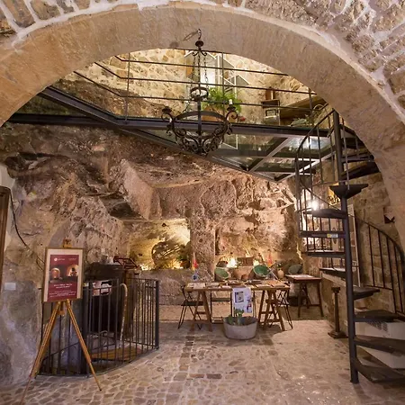 Case-grotte Degli Avi, Esperienza Abitativa In Grotta Apartment *